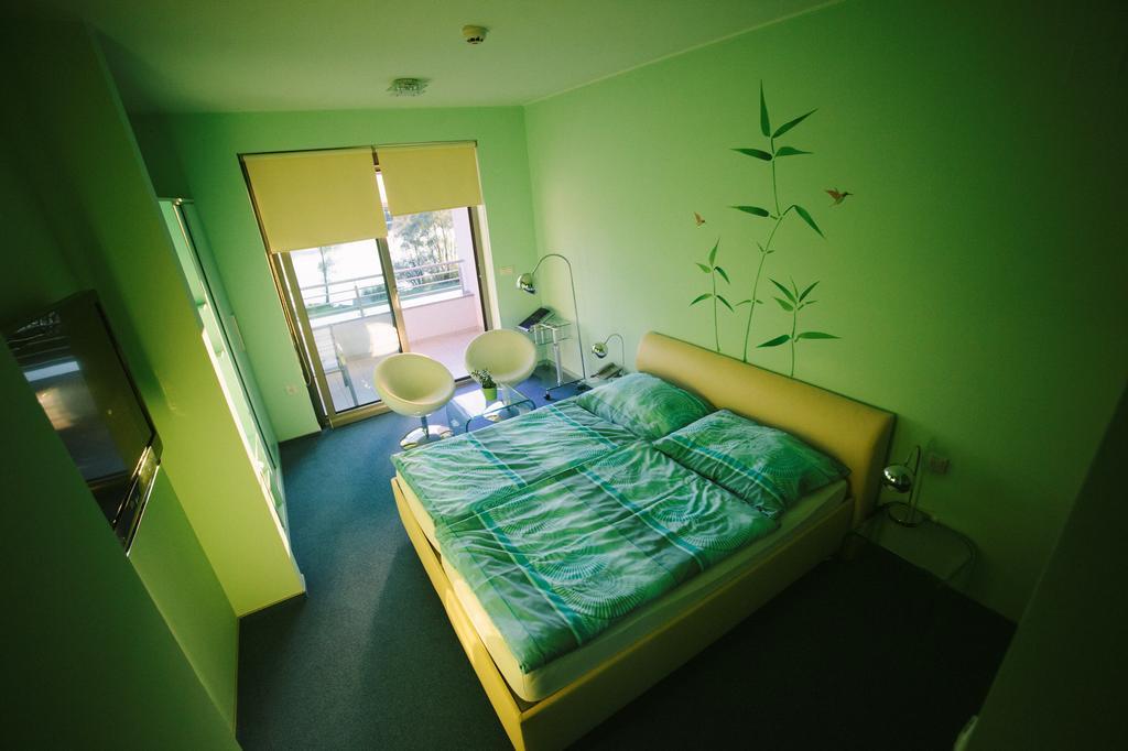 Siker B&B Hotel Pernica Exterior photo